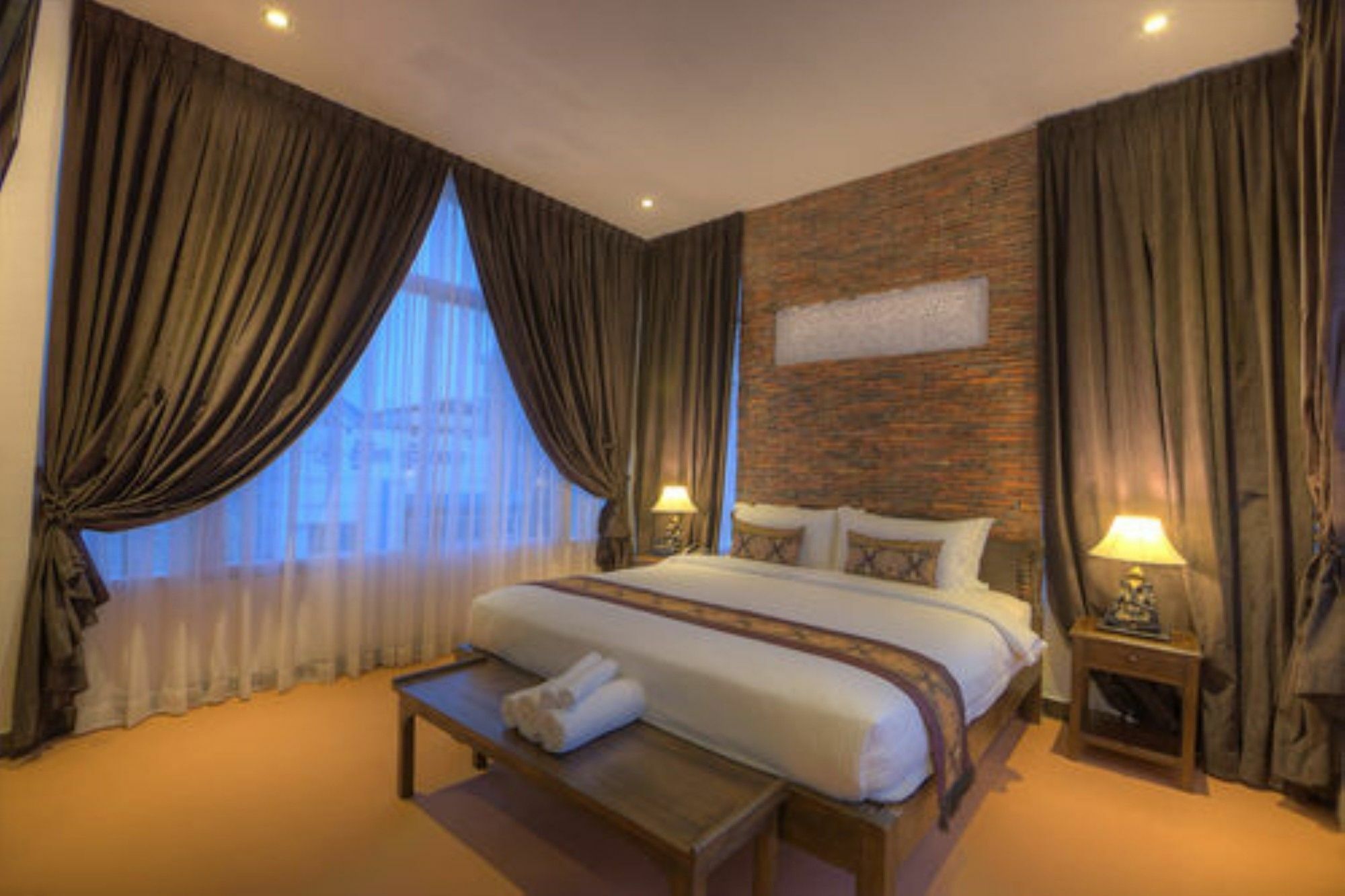 Prasats Boutique Hotel Phnompen Kültér fotó